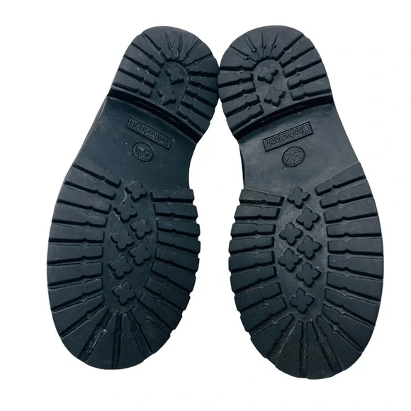 Boys Black Timberlands Size 3 - Picture 6 of 7